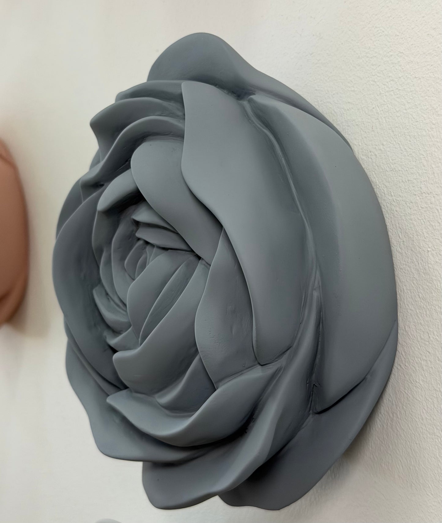 Iva Viana | Rosa em azul/cinza