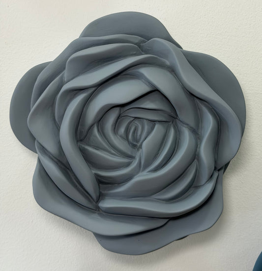 Iva Viana | Rosa em azul/cinza
