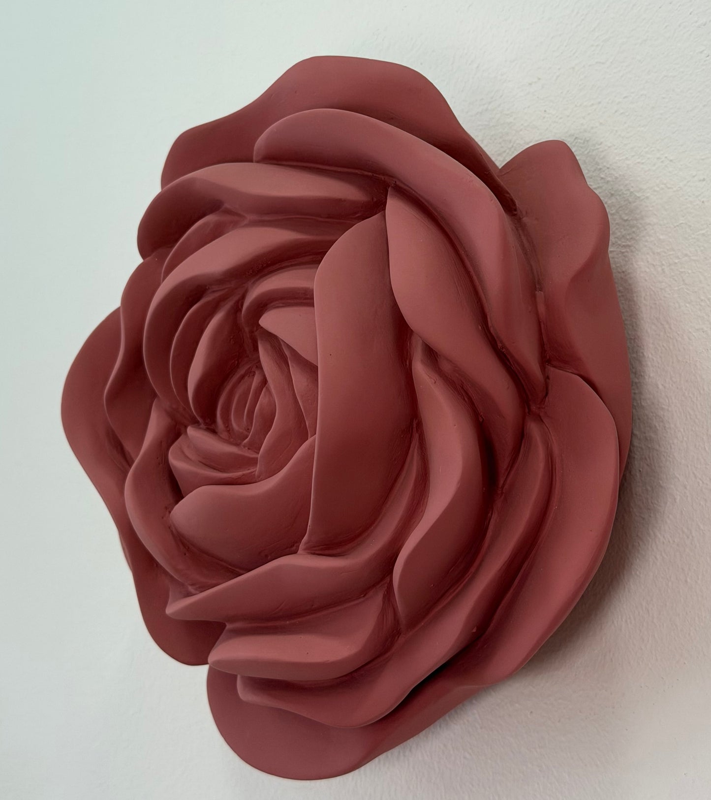 Iva Viana | Rosa em rosa escuro