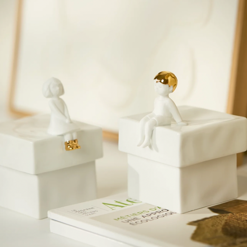 Caixa decorativa da menina