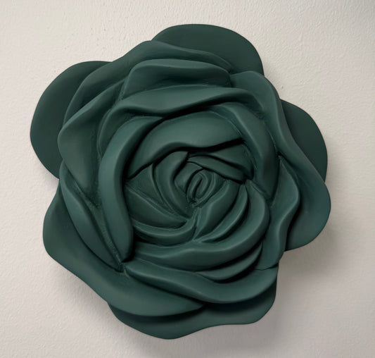 Iva Viana | Rosa em verde escuro