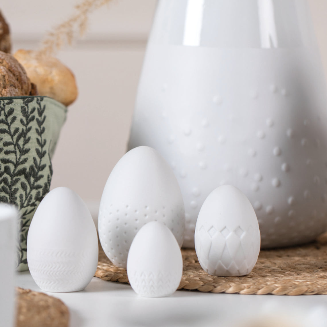 PÁSCOA | Conjunto de 4 ovos em porcelana