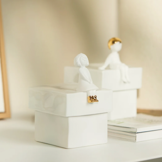 Caixa decorativa da menina